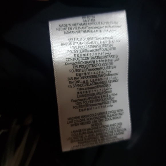 BCBGeneration open striped blazer size 6 - Picture 7 of 7